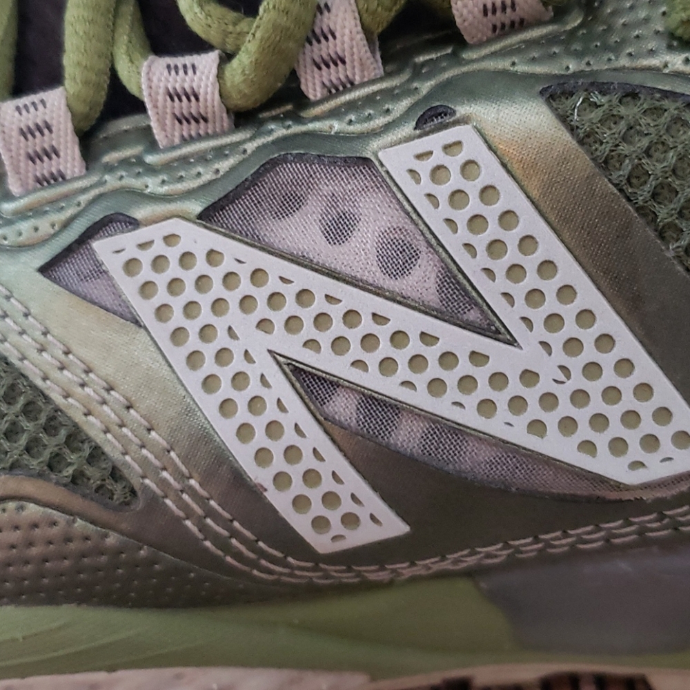 New Balance limited 915 Trail running shoes ๐ - Picture 6 of 6